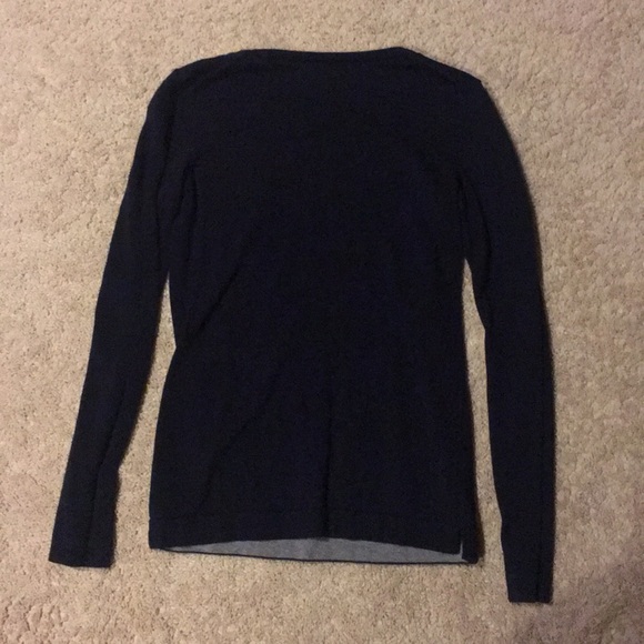 G.H. Bass & Company Navy Lightweight Sweater - Picture 4 of 4